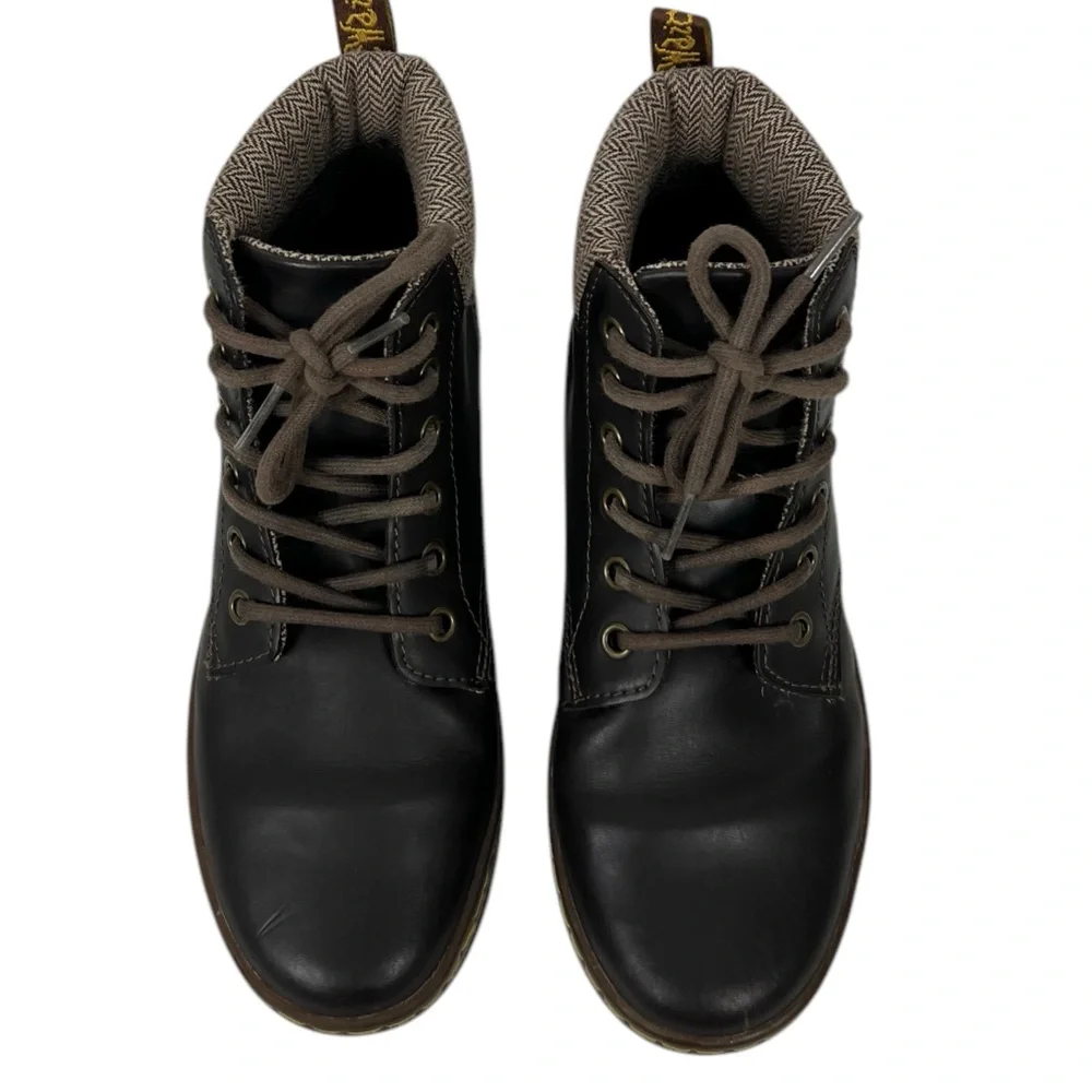 Dr. Martens ~up sale
